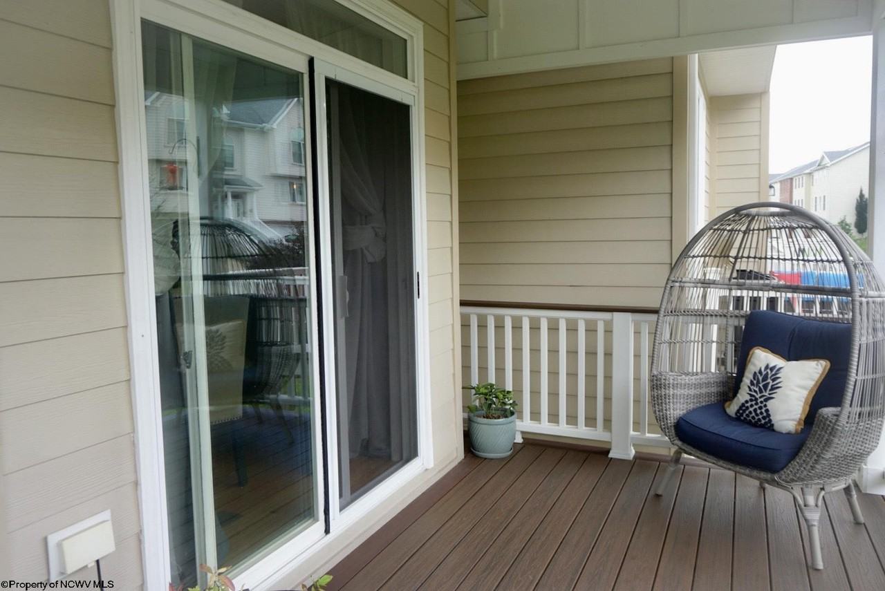 409 Saint Andrews Dr - Photo 5 of 33