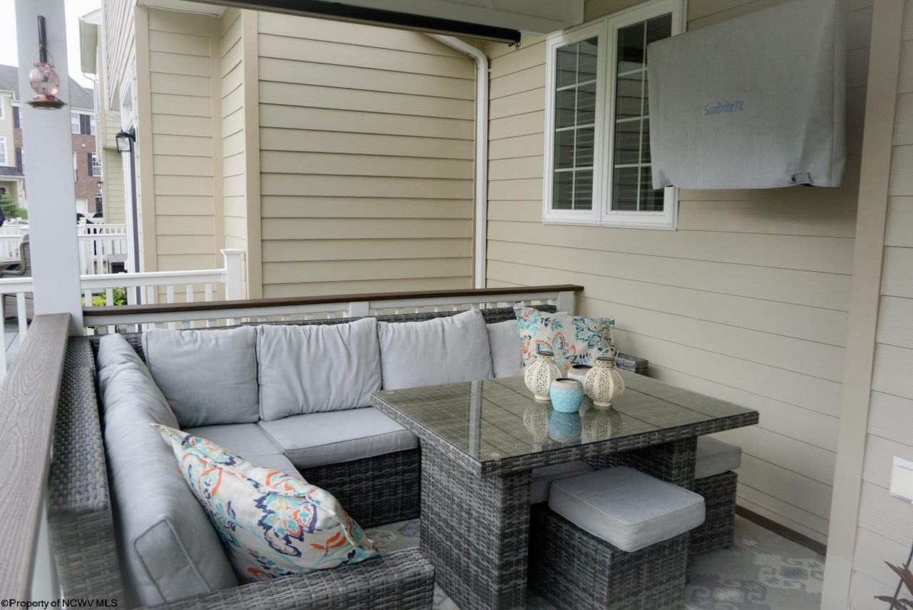 409 Saint Andrews Dr - Photo 6 of 33