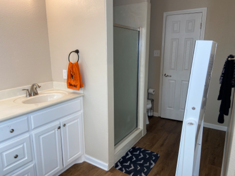 4339 Blackwell St - Photo 3 of 8