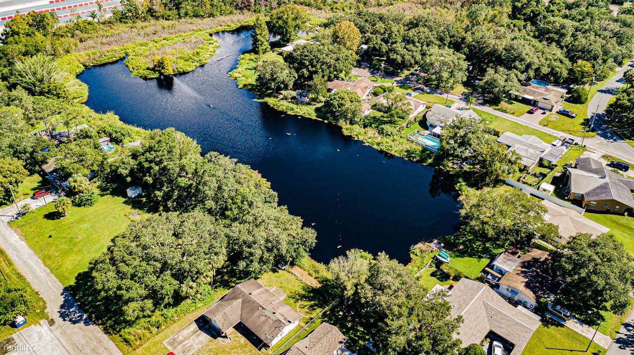 7714 Belah Dr - Photo 3 of 13