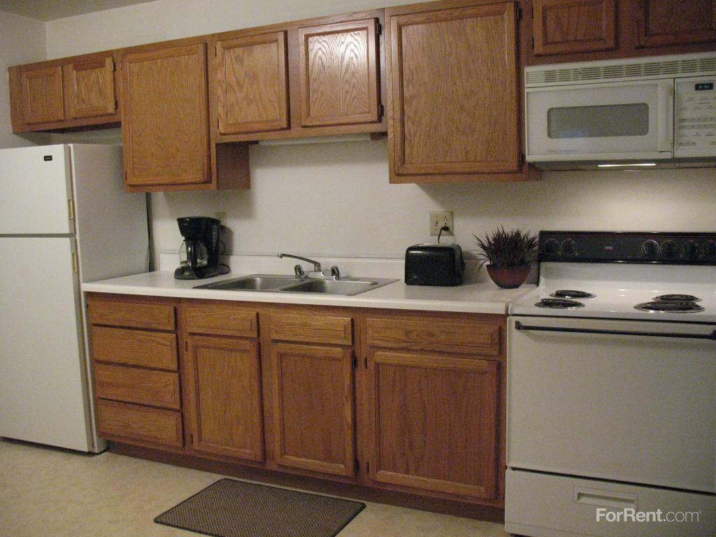 Buddy Carr Apartments - Photo 2 of 2