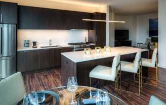 2950 N Sheridan Rd - Photo 1 of 1