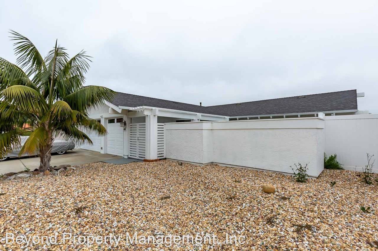 1617 Calle Alta - Photo 3 of 36