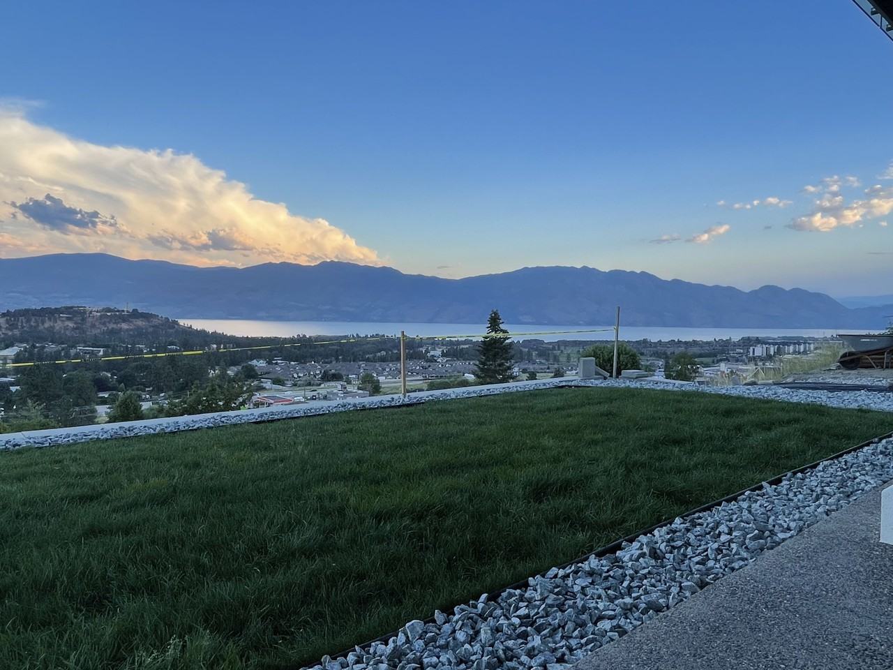 2149 Ensign Quay - Photo 4 of 14