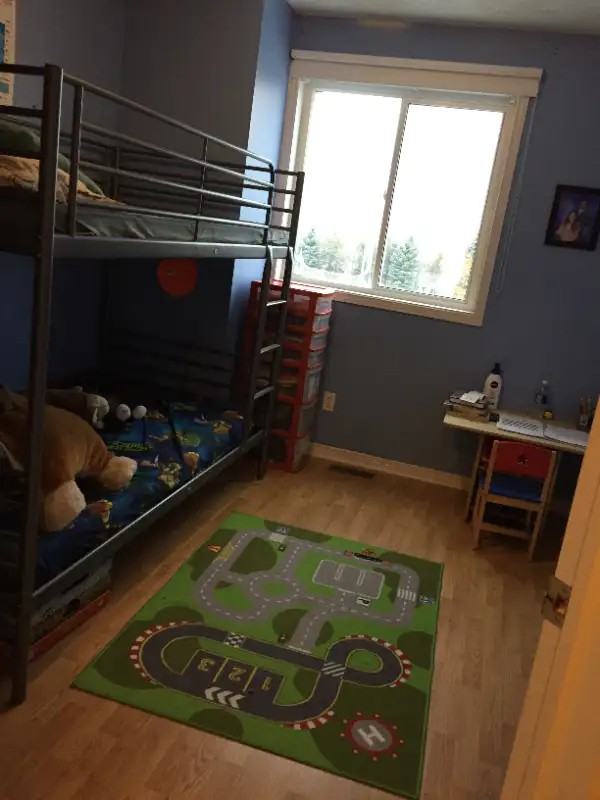 147 Woodgate Way - Photo 2 of 10