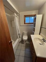 14 Shaddock Crescent - Photo 3 of 5