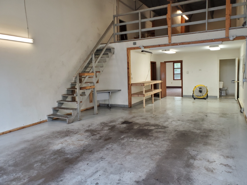 146 Londonderry Tpke #3 - Photo 2 of 3