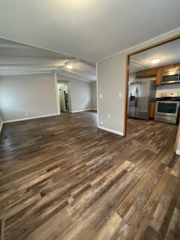 403 W North B St - Photo 3 of 13