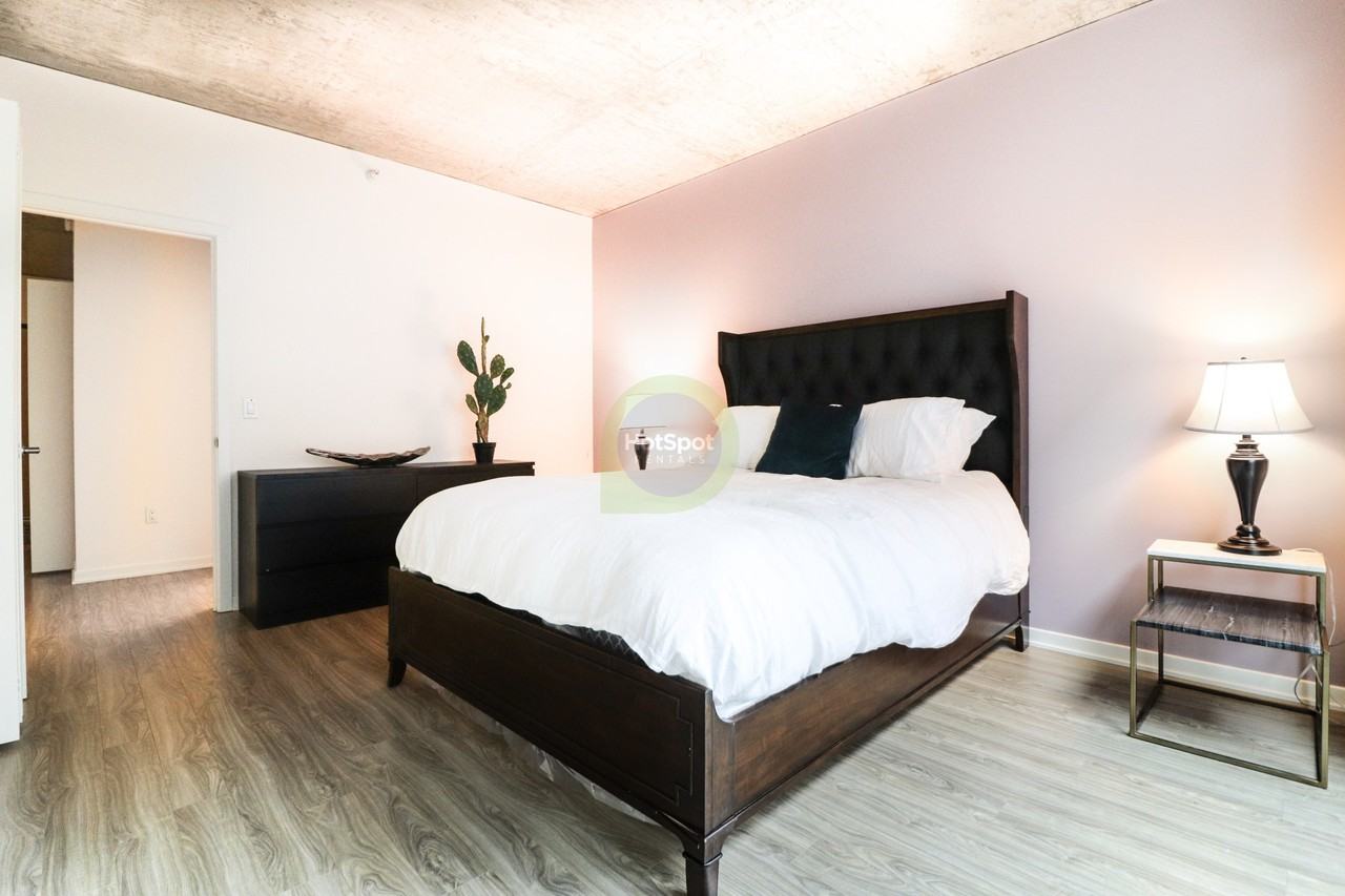 1333 S Wabash Ave #1-1-5DEN - Photo 3 of 14