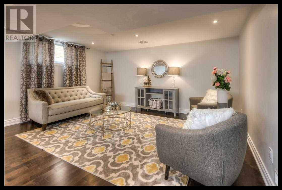 238 Elmhurst Drive - Photo 2 of 12