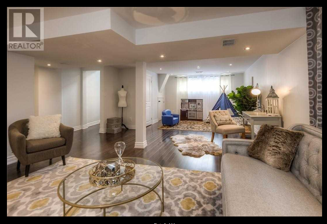 238 Elmhurst Drive - Photo 3 of 12