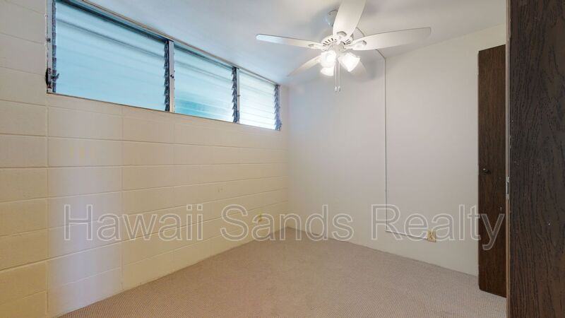 2542 Date Street #302 - Photo 3 of 38