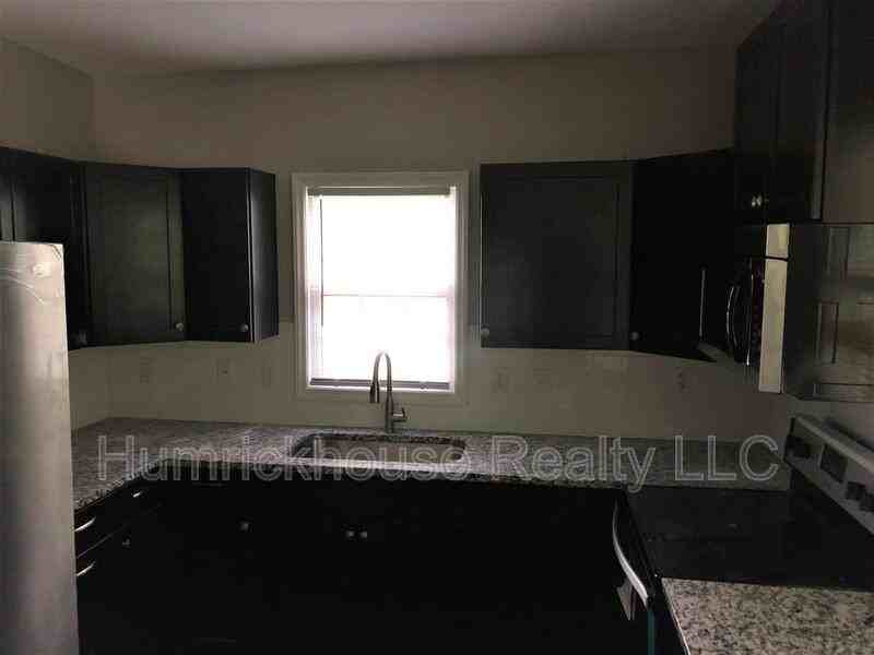 182 Fern Ave Sw - Photo 3 of 15