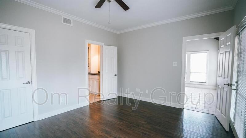 4144 Greystone Way #104 - Photo 2 of 23