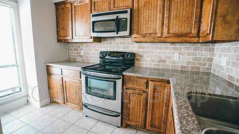 4144 Greystone Way #104 - Photo 4 of 23