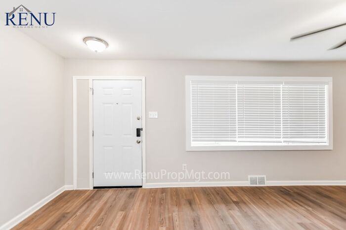 2230 Mack Ln - Photo 2 of 18