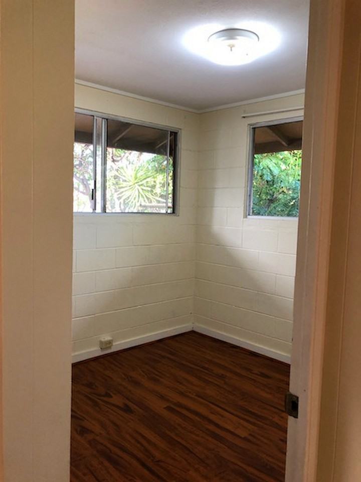 605 Kaimana Street - Photo 4 of 10