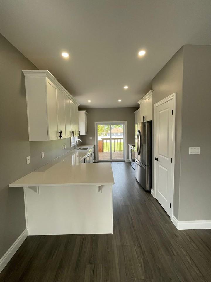 10 Redwood Drive - Photo 5 of 17