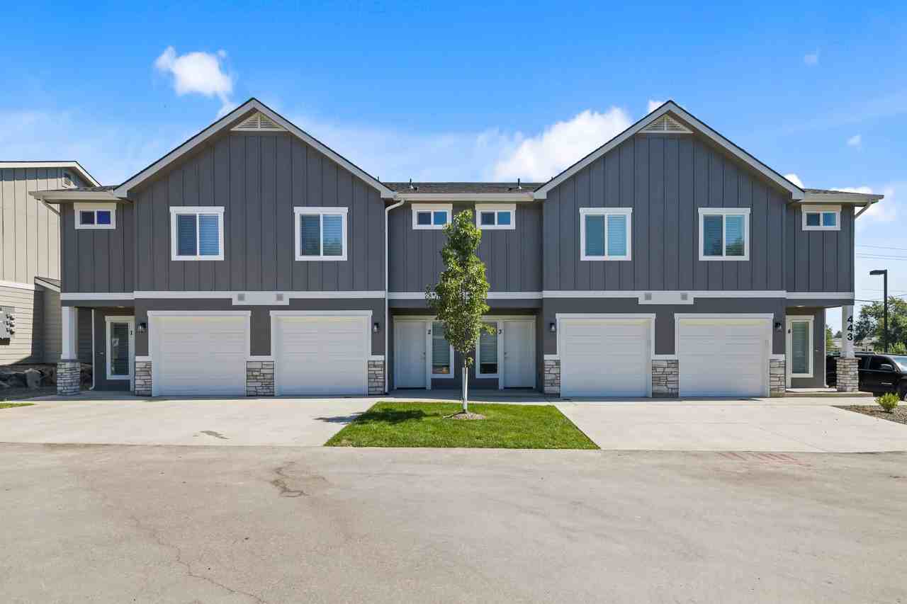 447 2nd Ave N #3 - Photo 3 of 35