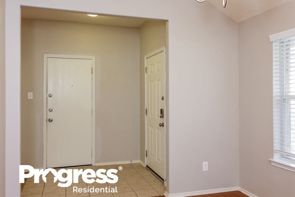 2931 Landing Edge Ln - Photo 3 of 16