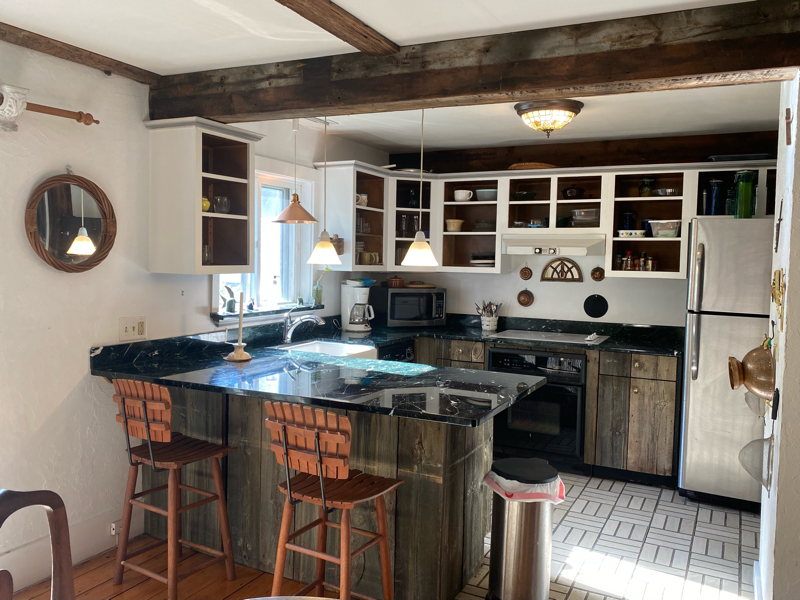 87 Granger St #DOWN - Photo 2 of 11