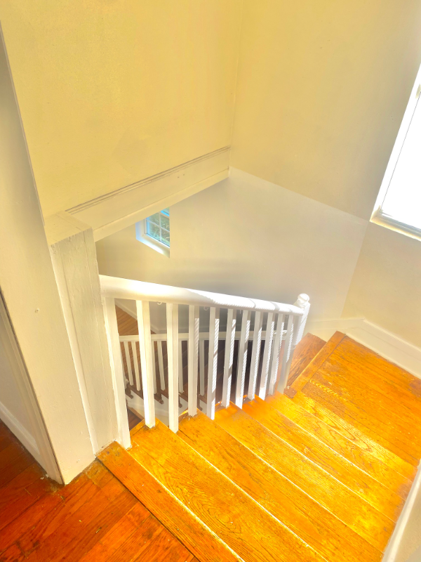 120 Lynchburg Ave - Photo 3 of 10