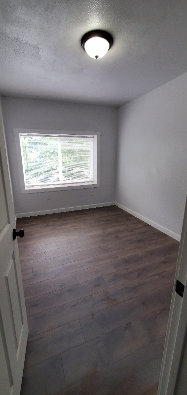 318 North Tower Avenue #8 - Photo 6 of 9