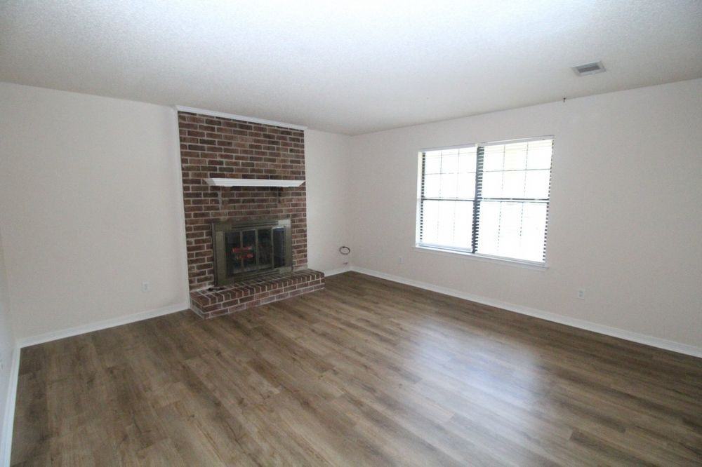 6555 Chicago Ave - Photo 3 of 17