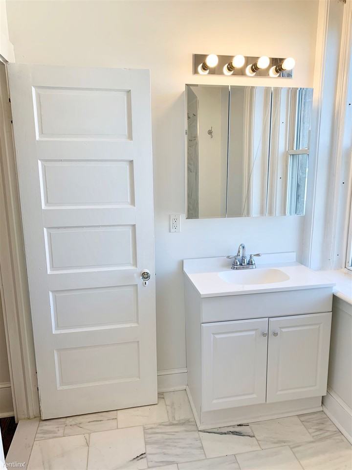 18 Park Pl - Photo 2 of 30