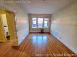 featured image of 12 Wendell St #14