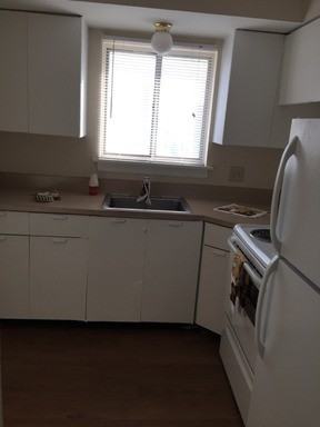 1756 Jennifer Rd - Photo 2 of 5