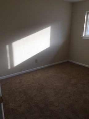 1756 Jennifer Rd - Photo 3 of 5