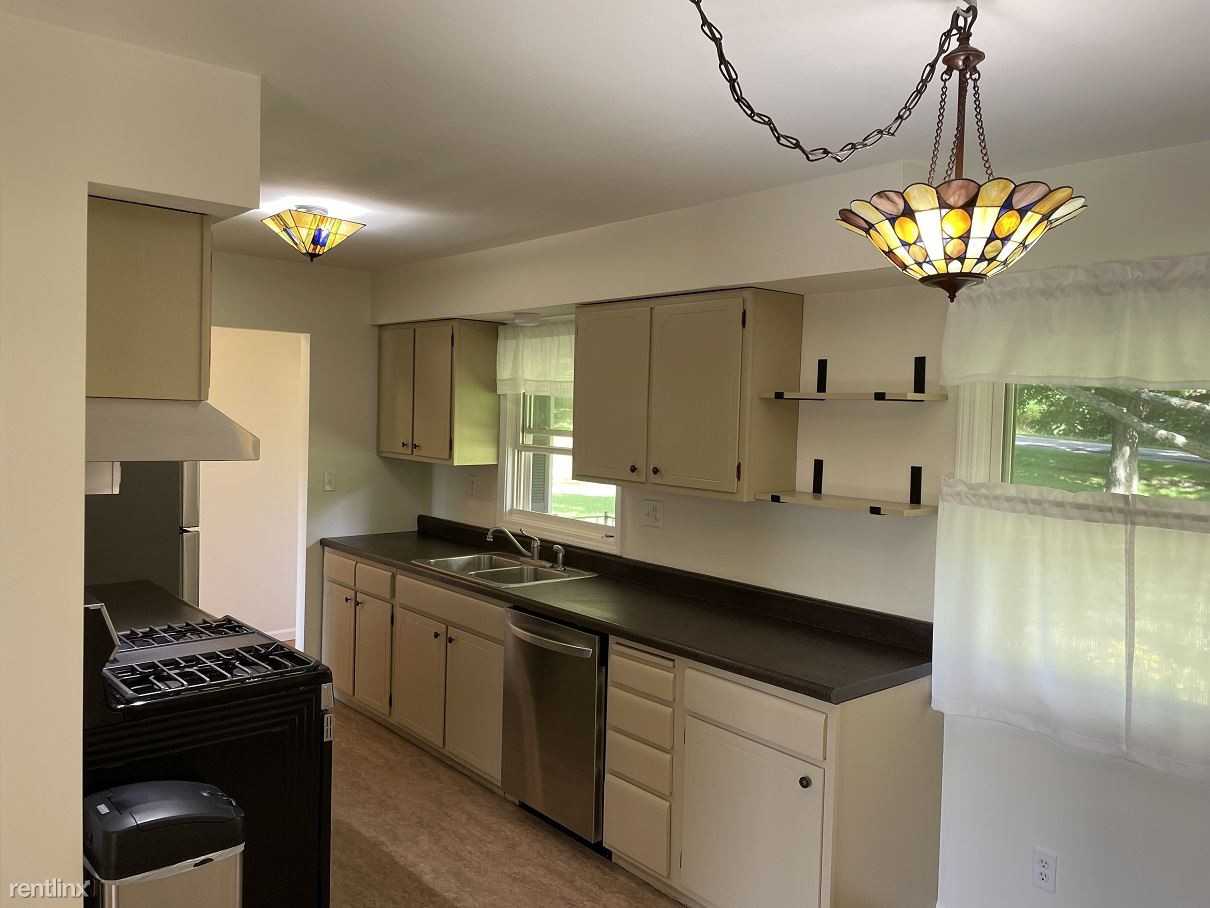 4891 Zion Rd - Photo 2 of 23