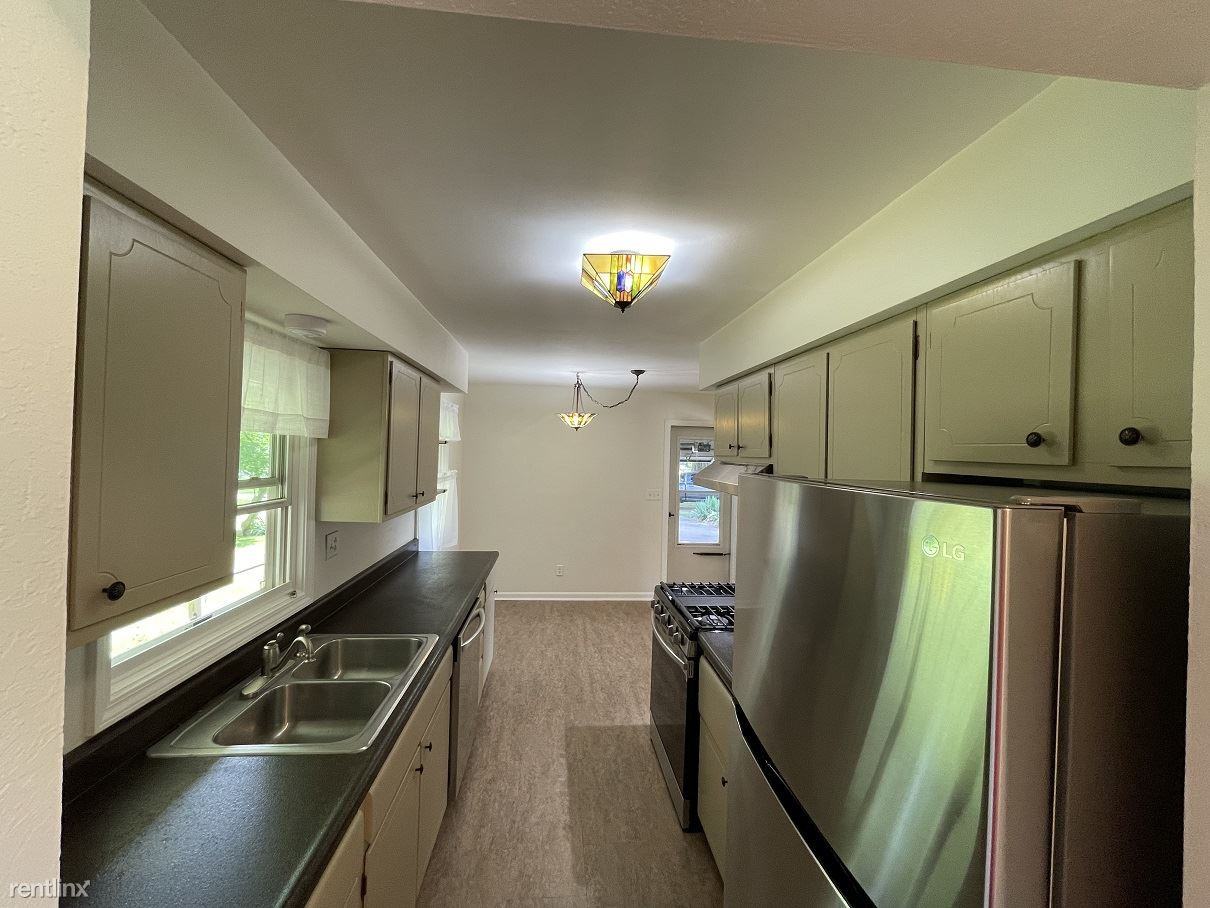 4891 Zion Rd - Photo 3 of 23