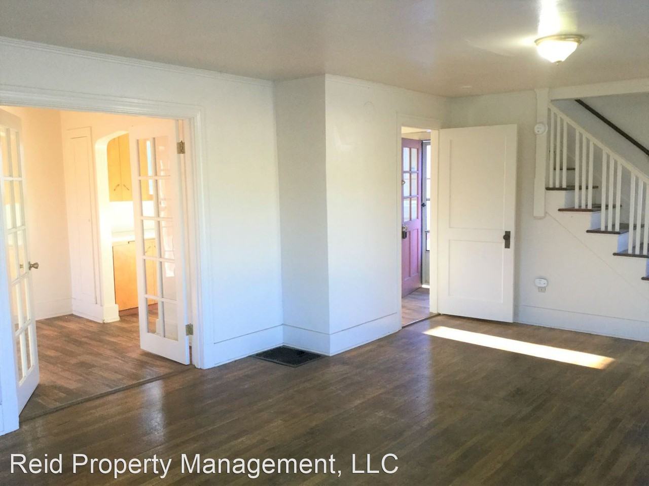 611 Park Ave - Photo 3 of 16