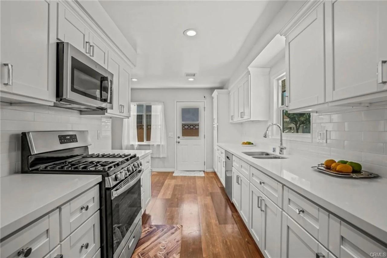 12262 Fieldgate St - Photo 2 of 20