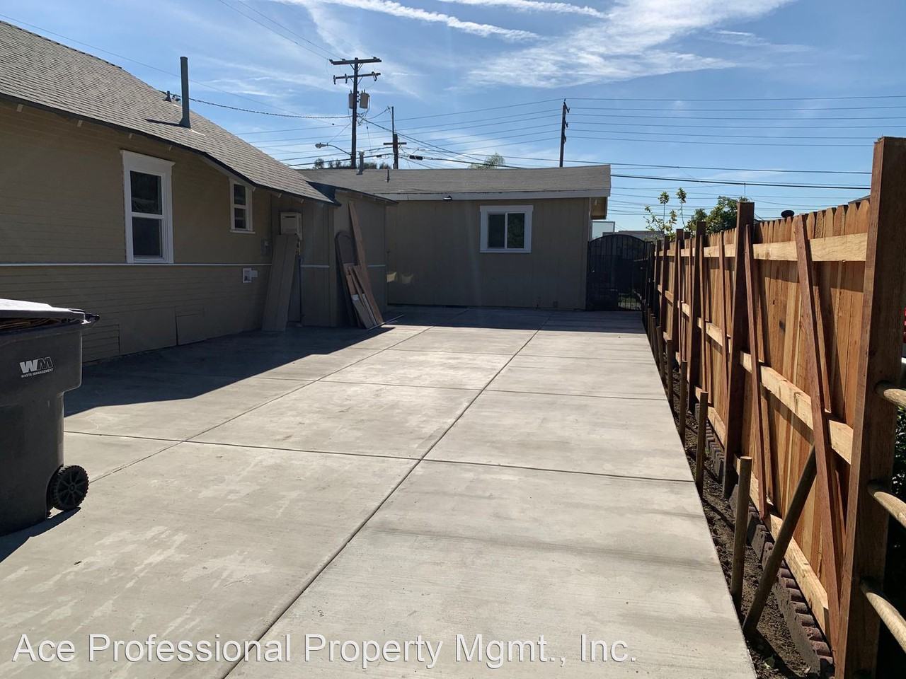 1802 W. 2nd St - Photo 2 of 4