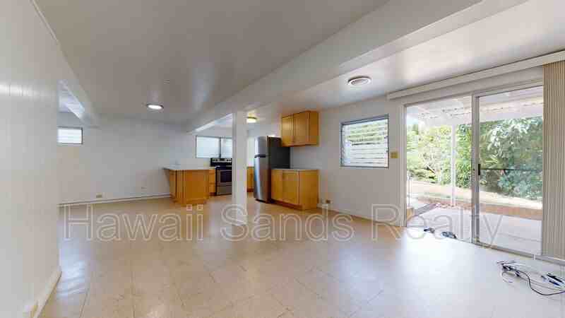 2128 Gertz Ln #E - Photo 3 of 31