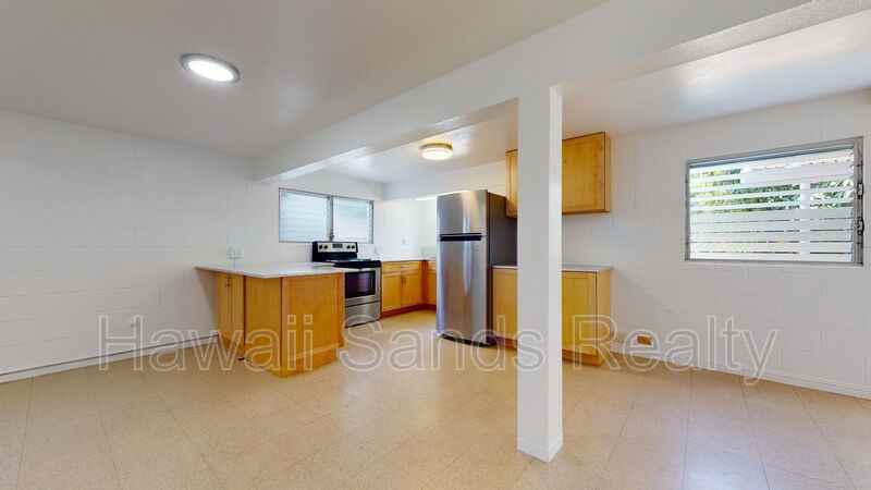 2128 Gertz Ln #E - Photo 4 of 31