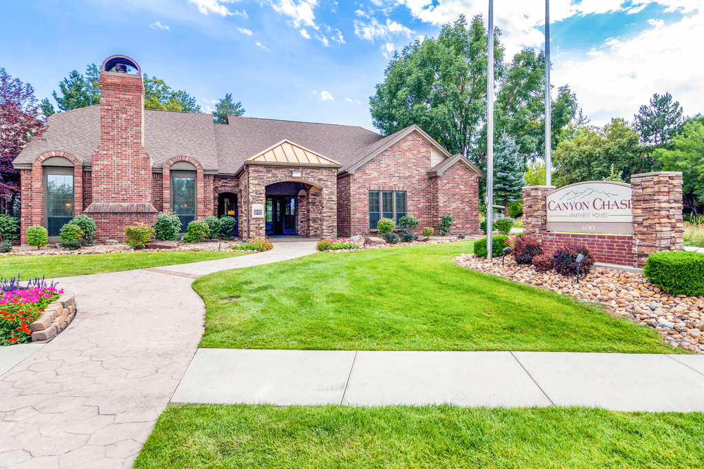 Canyon Chase Apartments - Photo 3 of 50