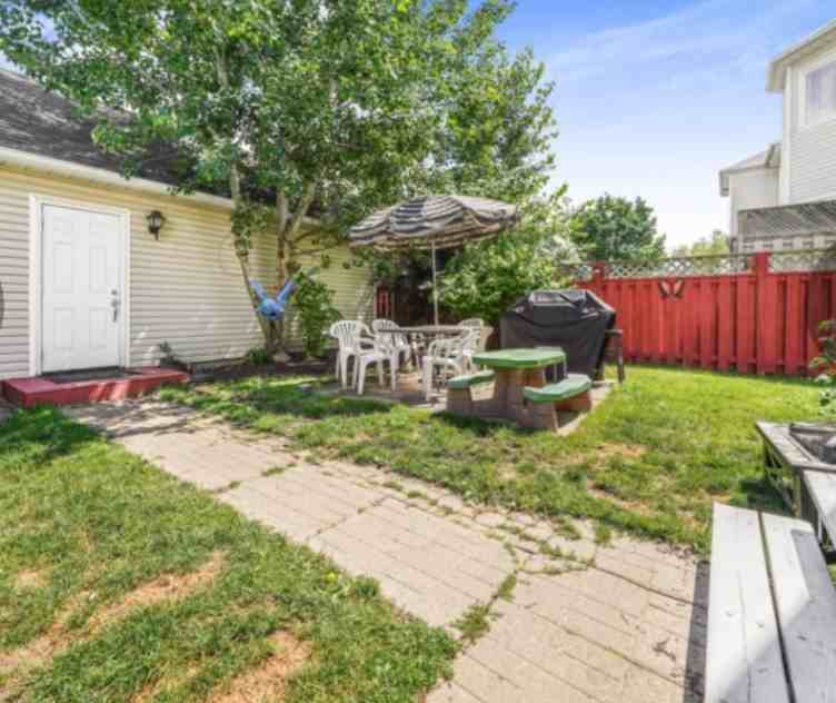 318 Elderberry Street - Photo 3 of 21