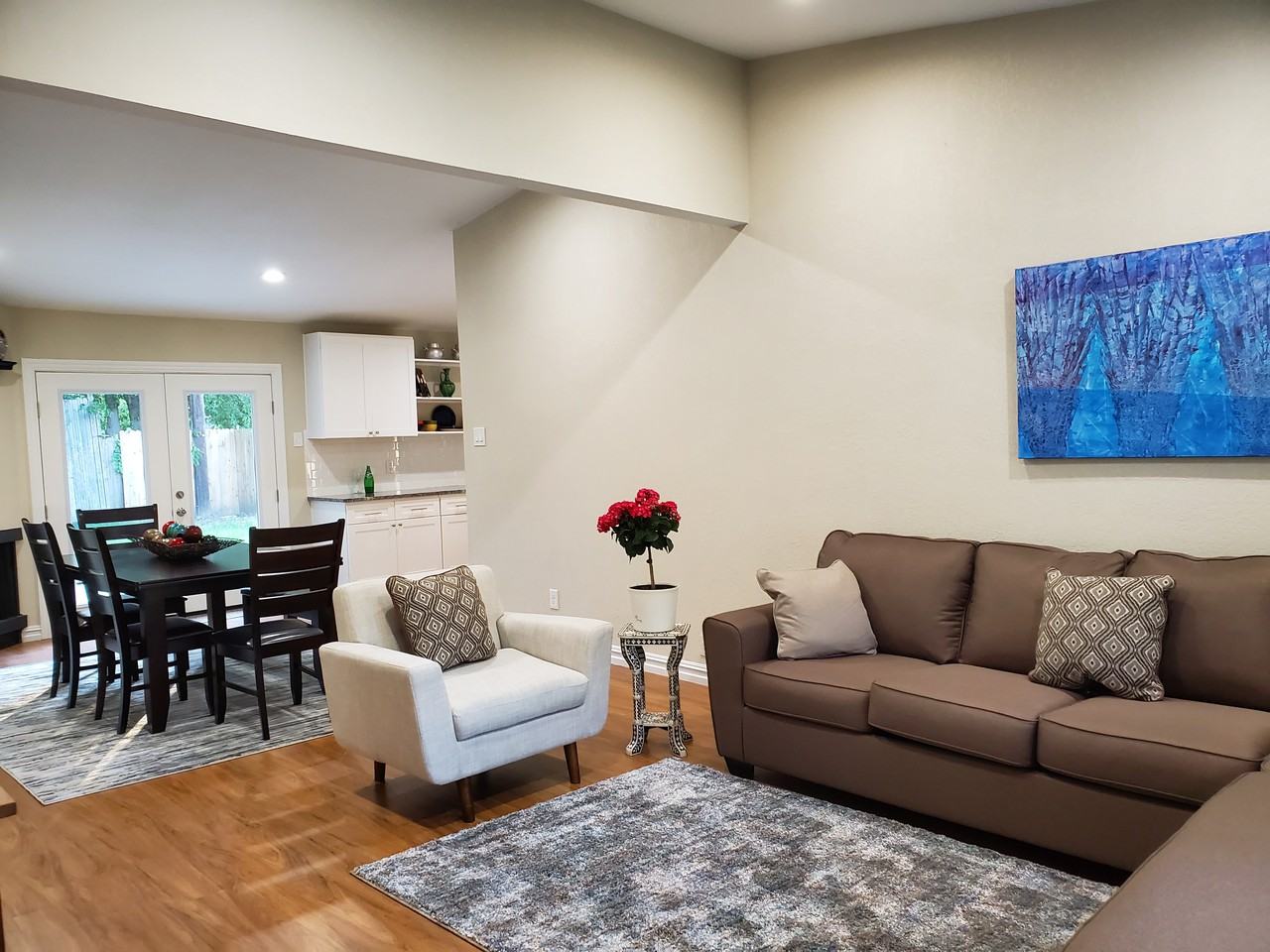 116 Ridgeway Circle - Photo 4 of 10