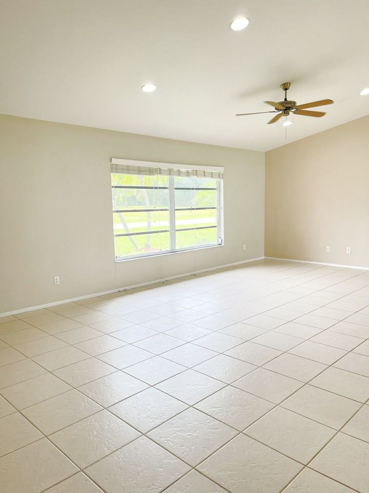 305 Southwest 29th Street - Photo 7 of 16