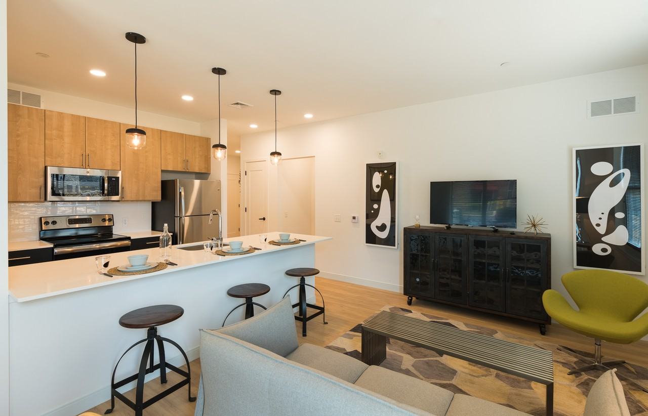 The Concord IV - Photo 3 of 10