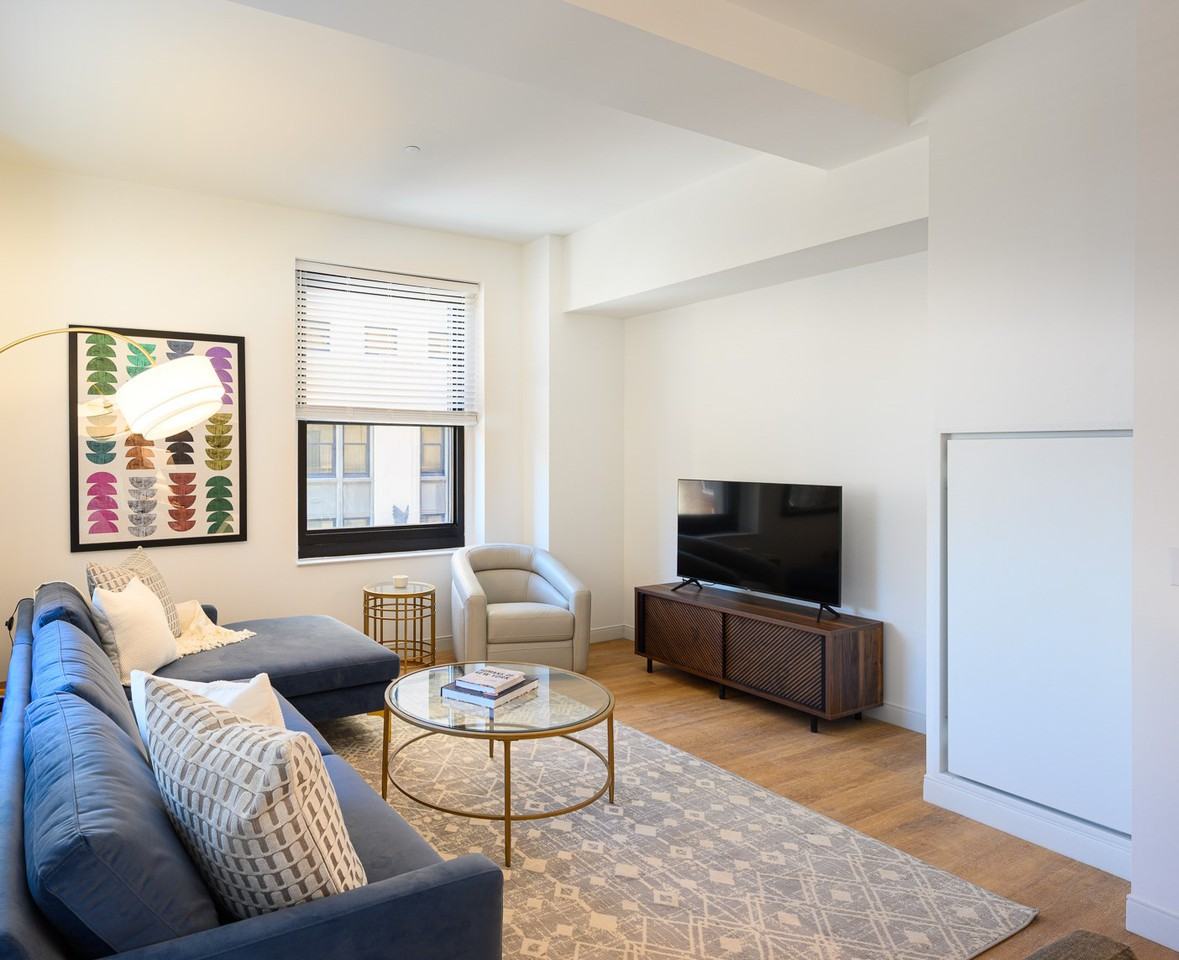 101 dupont place - Photo 5 of 105