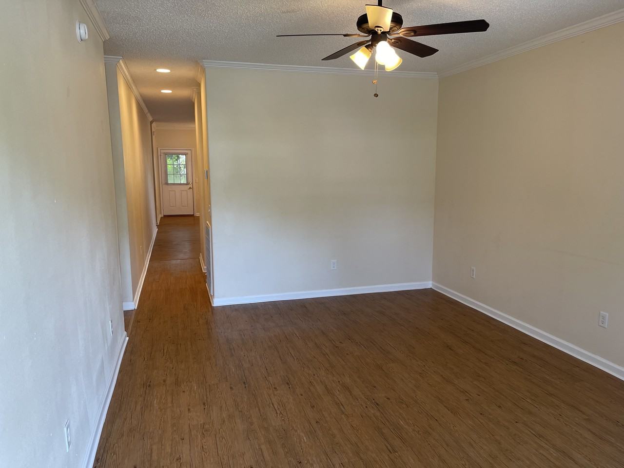 404 Rentz Avenue - Photo 2 of 11