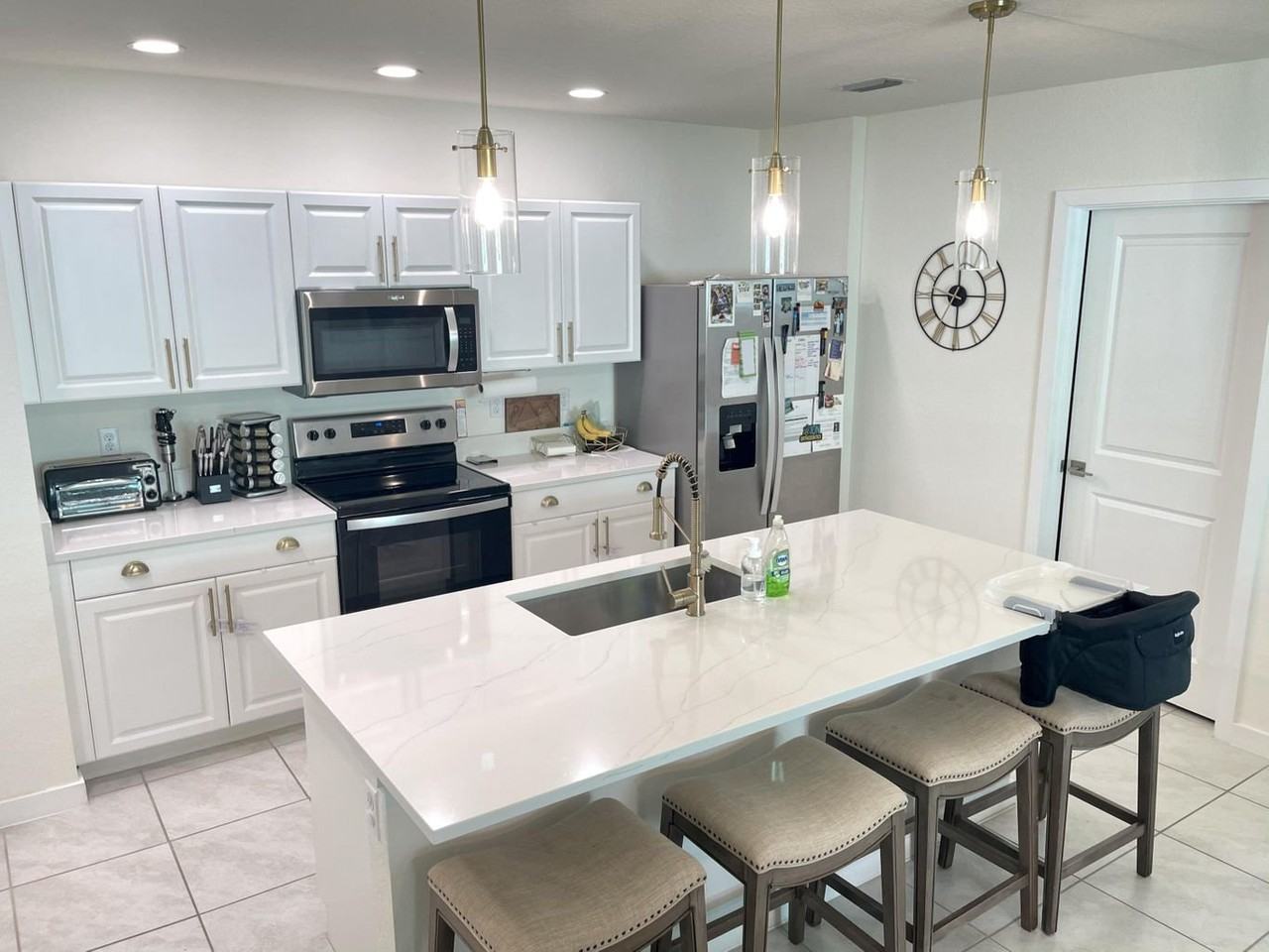 6892 Church St - Photo 2 of 3