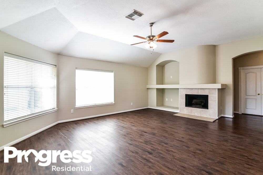 4119 Belmont Shore Ln - Photo 3 of 20