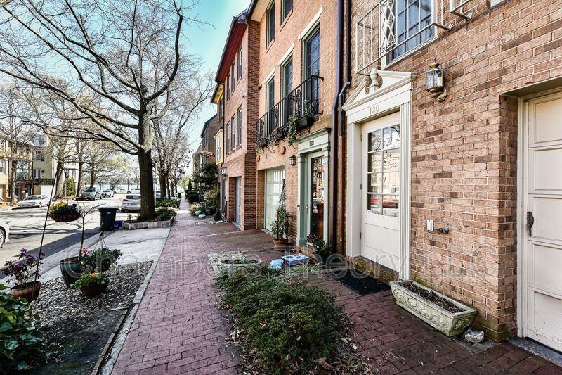 120 Princess St - Photo 2 of 50