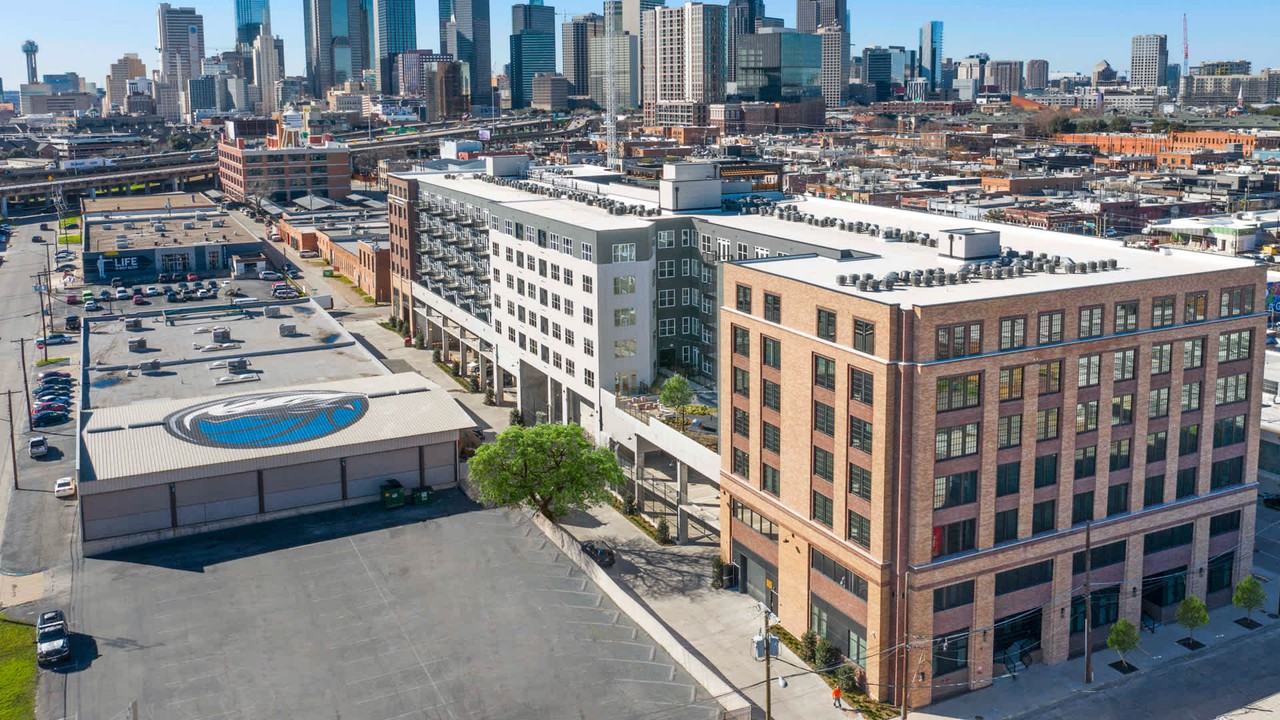 Indie Deep Ellum - Photo 3 of 50